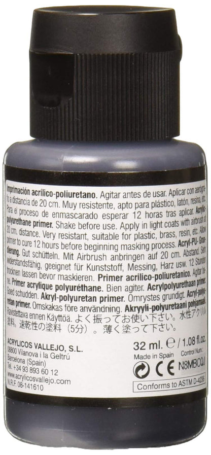 Vallejo Gloss Black Primer 32ml - Good Games