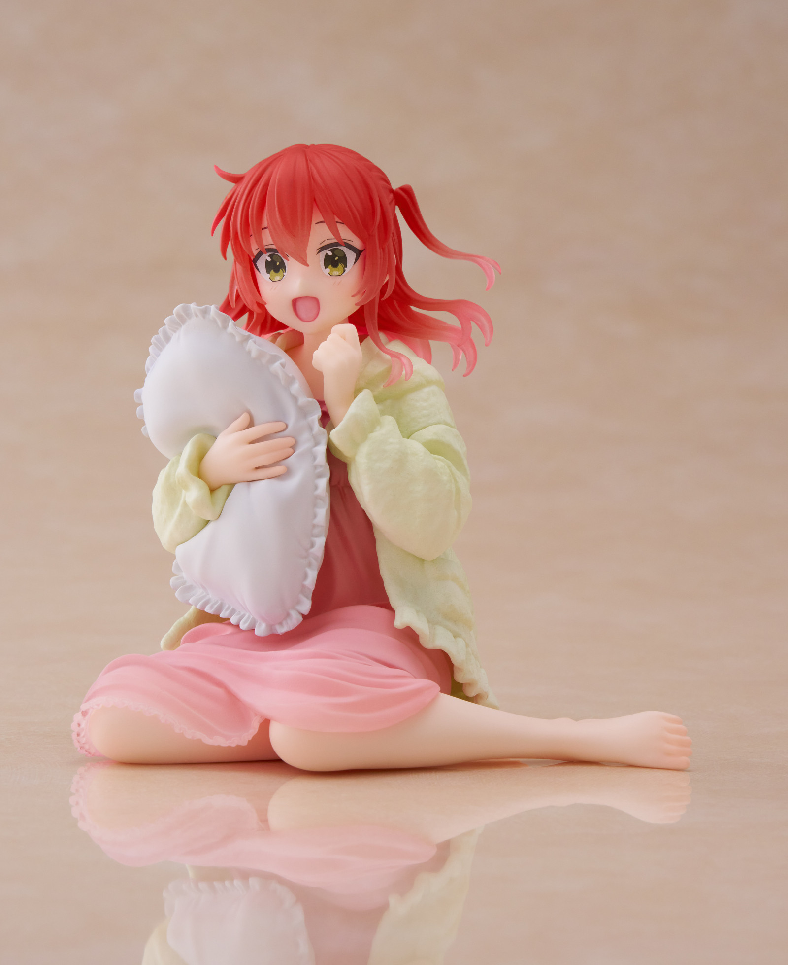Ikuyo Kita figure from Bocchi the Rock! in room wear, holding a pillow with a playful expression