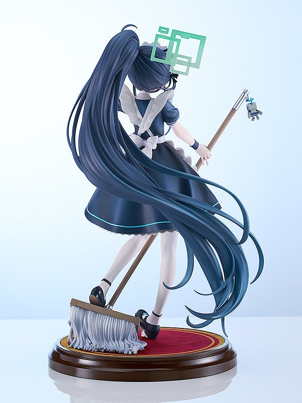 VOCALOID Hatsune Miku Cleaning Outfit Version 18 scale figure by FURYU featuring long blue hair maid outfit holding broom and dustpan robot