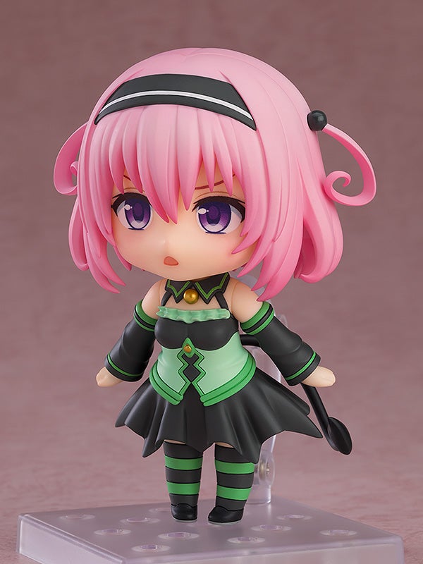 Momo Belia Deviluke Nendoroid 1784 with pink hair black and green dress and black spoon accessory