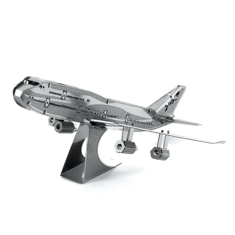 Metal Earth - Commercial Jet (Boeing 747) - Good Games