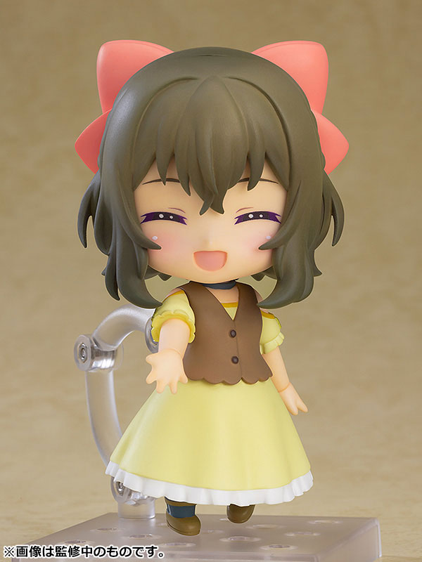 Full-body view of Fina with interchangeable face parts Kuma Kuma Kuma Bear: Punch!