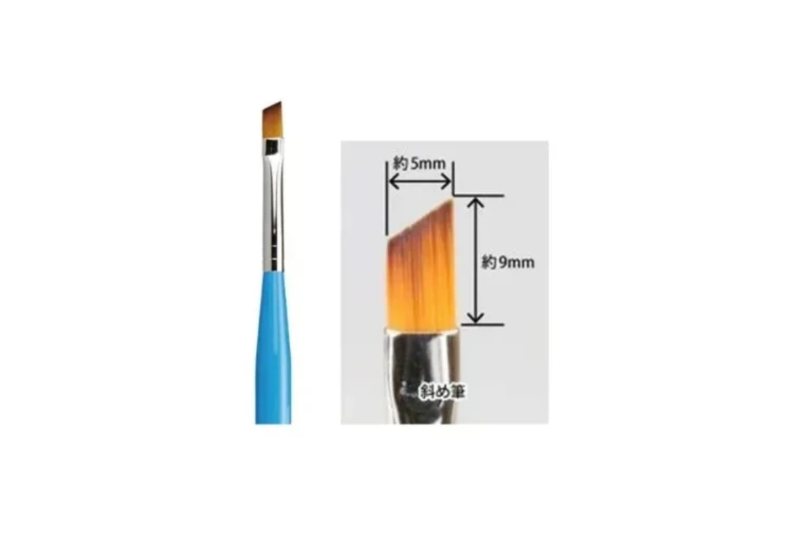 GodHand Brushwork PRO Oblique Brush Medium - Good Games
