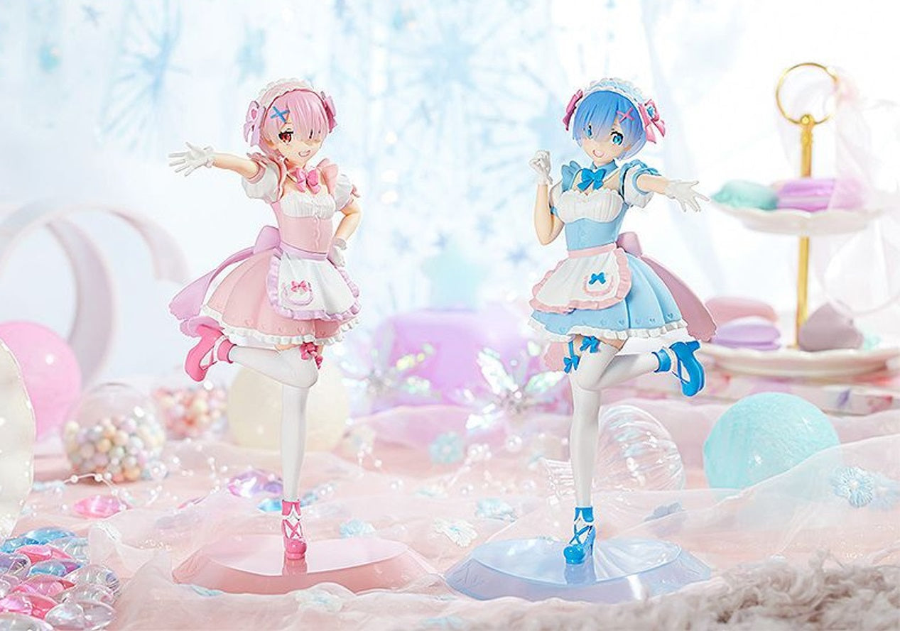 Alternate angle highlighting frills, bows, and heart-shaped base