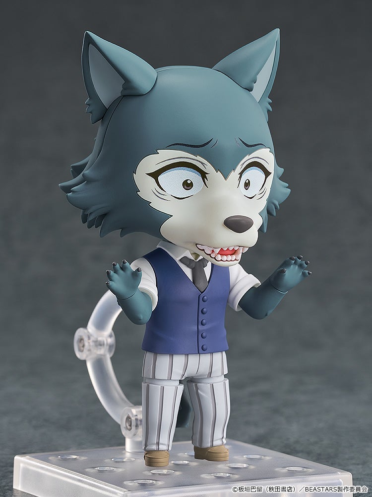 Nendoroid figure of Legoshi from Beastars, a blue-grey wolf in a vest, with wide, startled eyes, baring fangs, hands raised