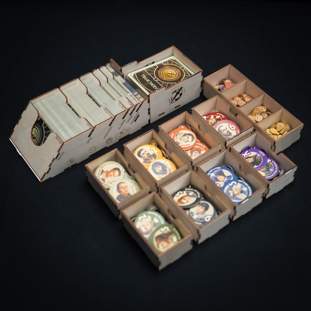 Laserox insert showcasing organized Dune miniatures and cards