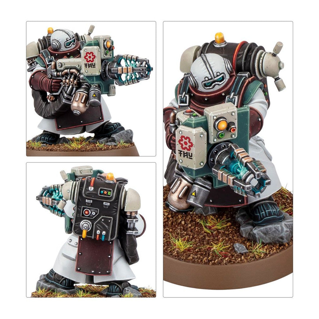 Armored sci-fi miniature in white and green, holding a glowing blue plasma gun