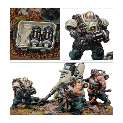 Tabletop sci-fi miniatures: Armored robot and two muscular men preparing a large mortar, with a grenade case