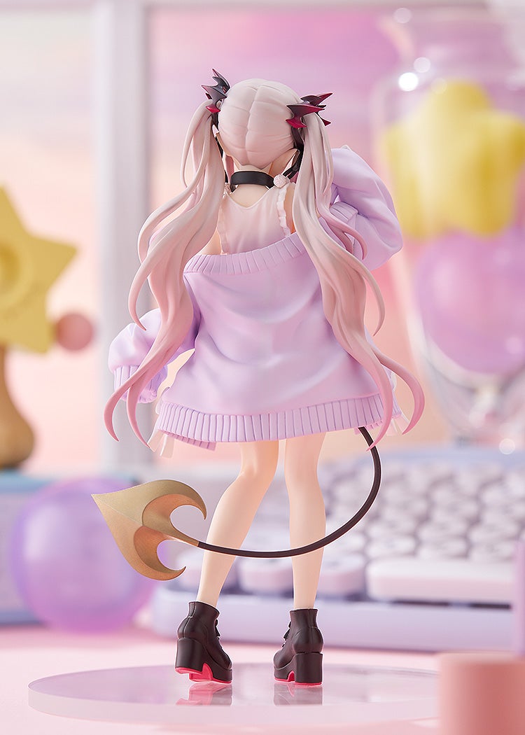 Good Smile Company Suou Patra POP UP PARADE Suou Patra figure from back, wearing purple sweater, black boots, with pink hair, horns, and tail