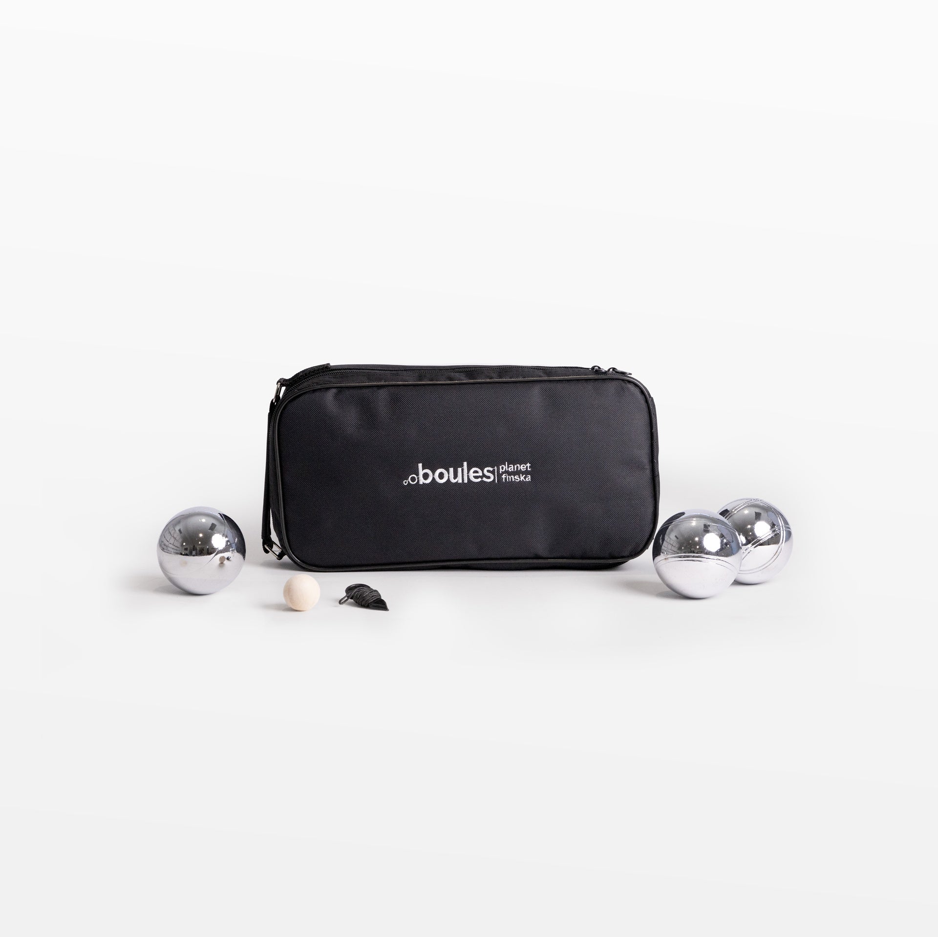 Boules in Carry Bag (Eight) - Good Games