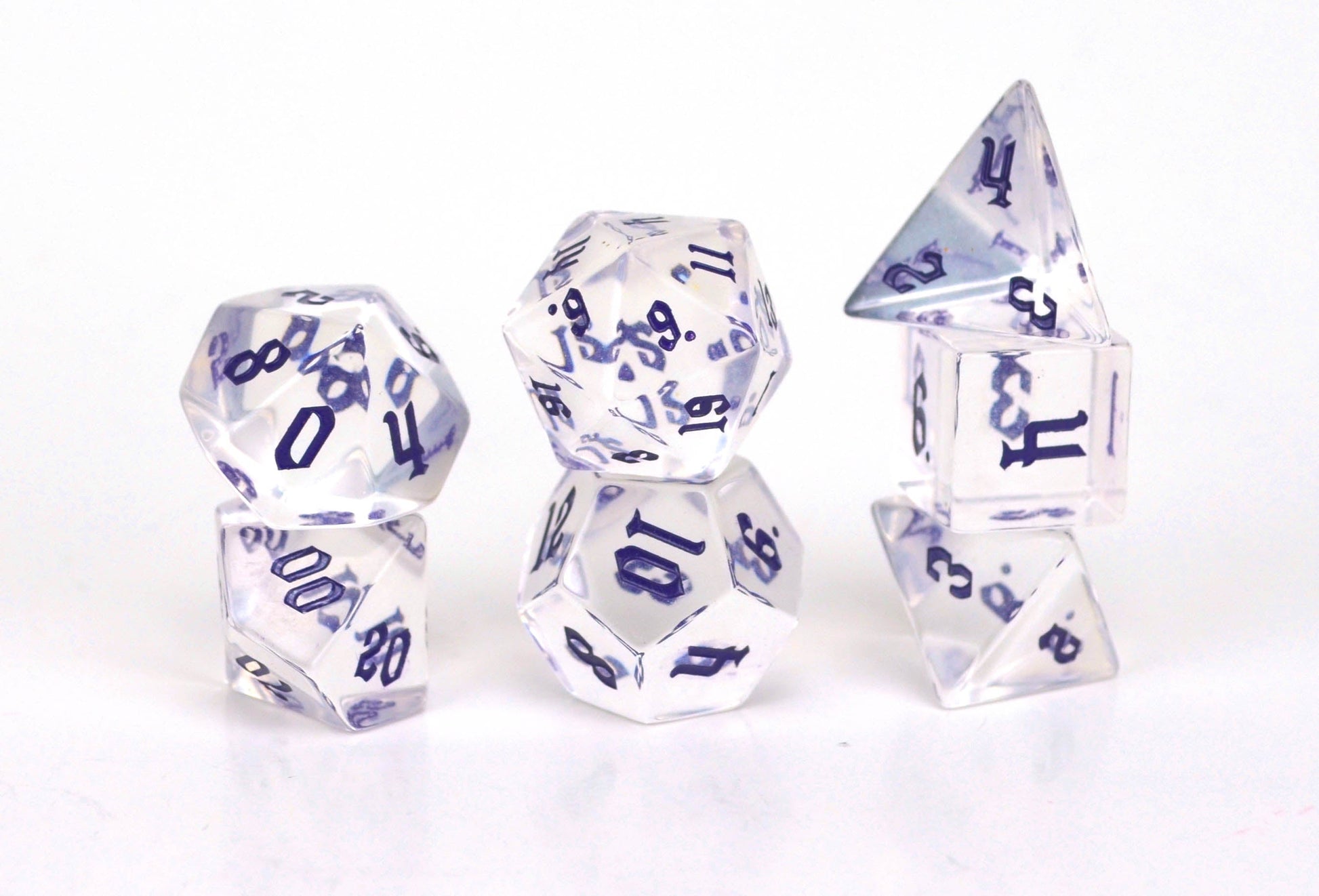Level Up Dice - Crown Crystal Purple Script HP - Good Games