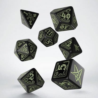 Call of Cthulu - Glow in the Dark Dice Set - Good Games