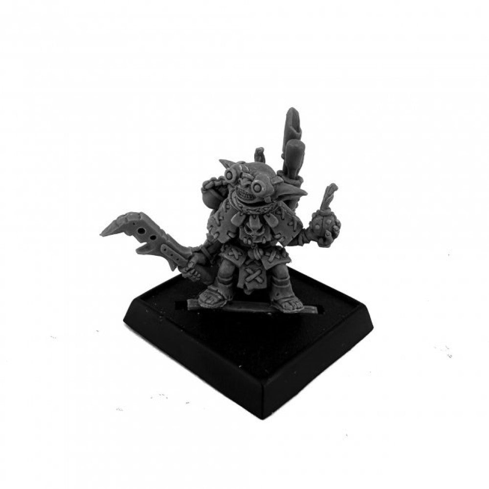 Grinning, armoured goblin miniature wielding a jagged cleaver and a bomb with a fuse