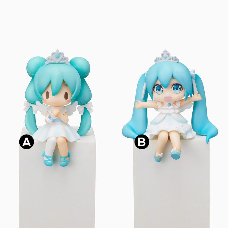 Hatsune Miku Perch Mini Figurine 15th Anniversary Orange - Good Games