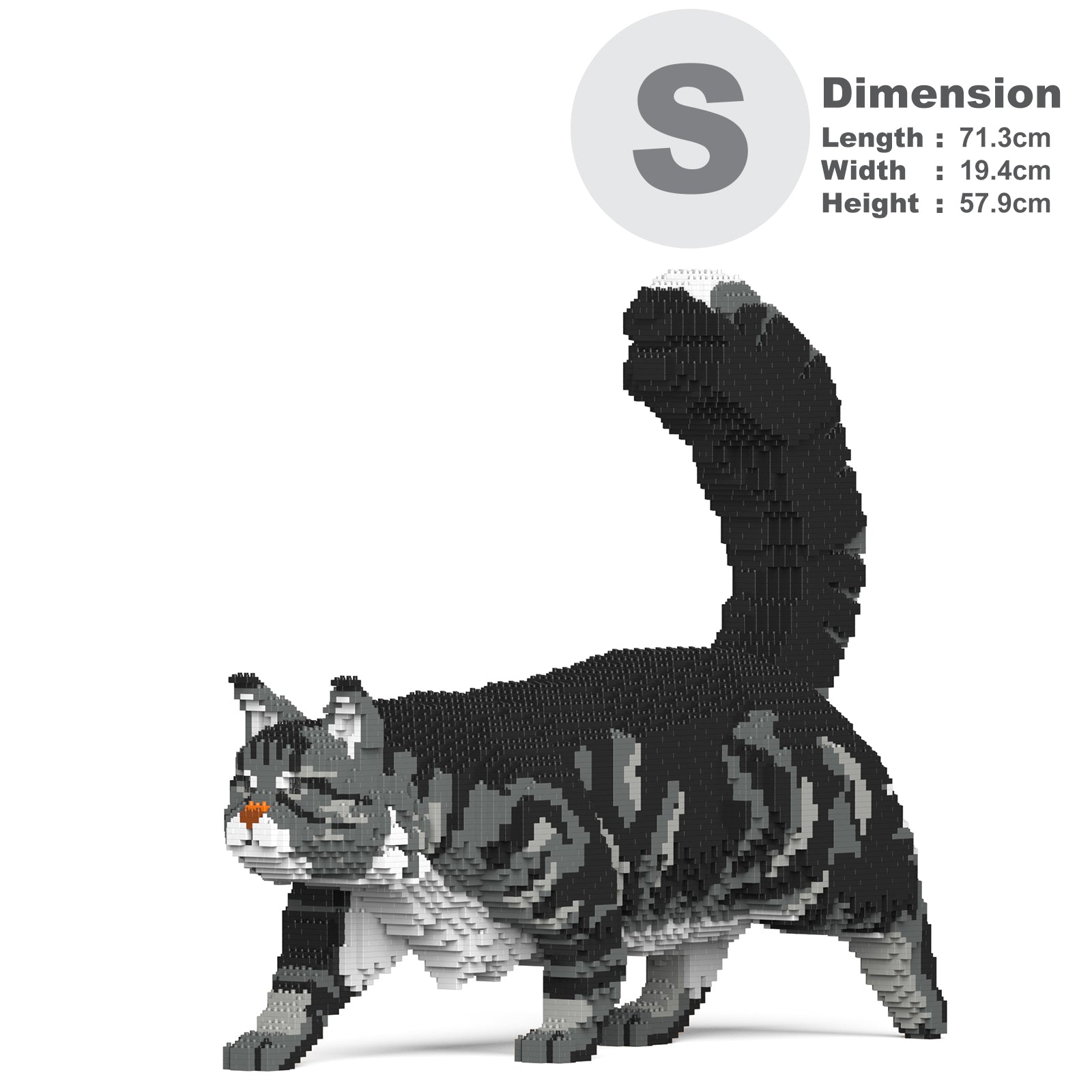 Voxel-style black and gray Maine Coon figure, constructed from building blocks, standing. Size dimensions listed