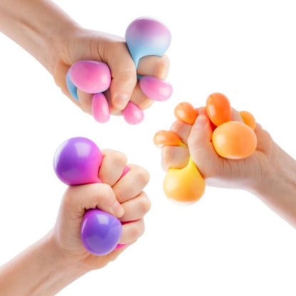 Smooshos Colour Change Ball - Good Games