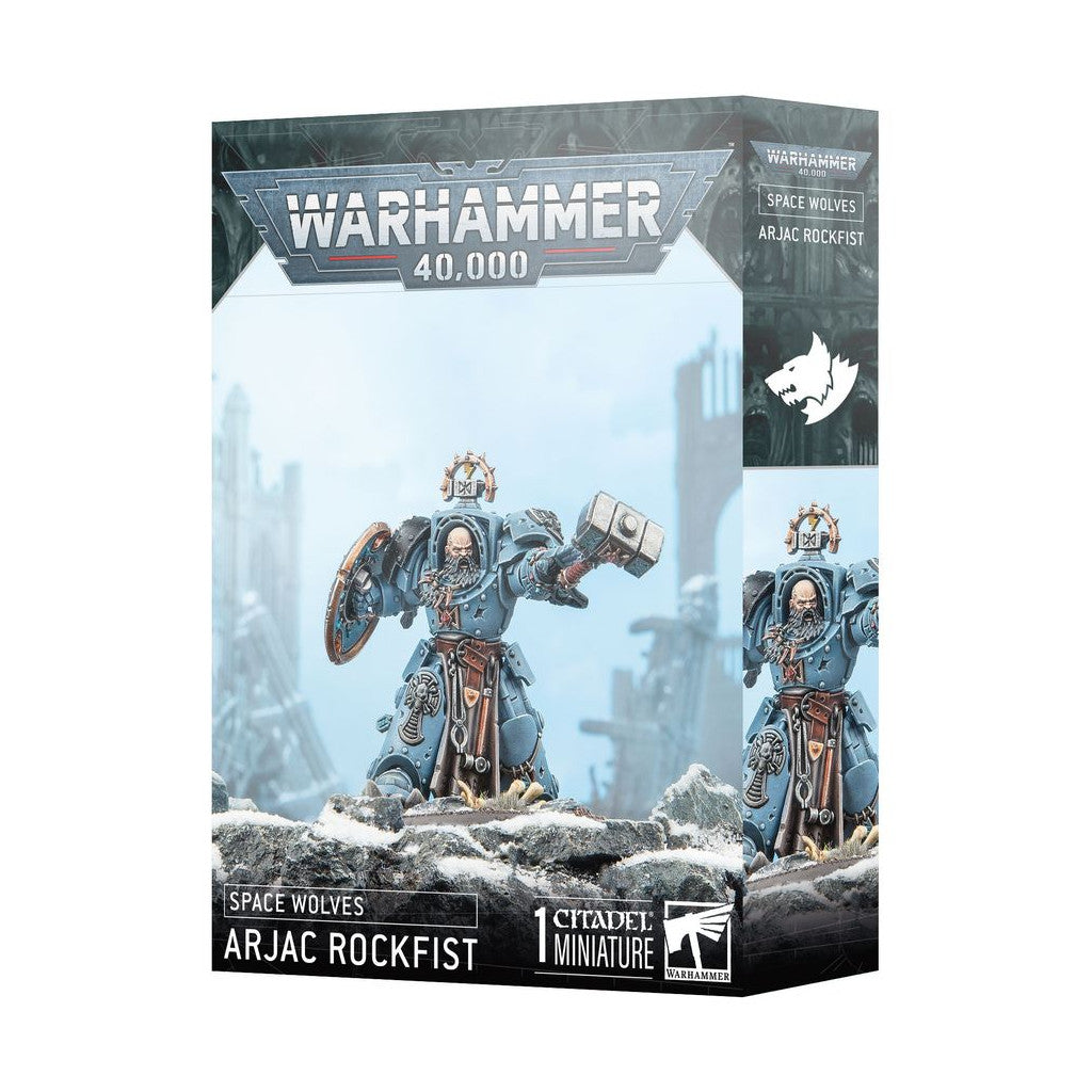 Warhammer 40K Arjac Rockfist miniature box, Bearded Space Wolf in grey armor, holding hammer and shield on snow