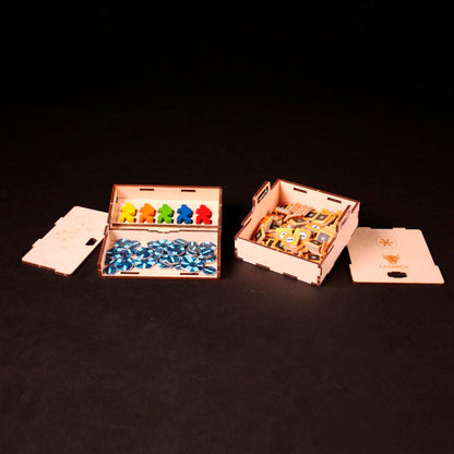 Laserox Inserts for Roll for the Galaxy, highlighting insert tray with cards and tokens