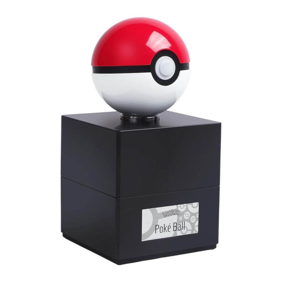 Pokemon - Poke Ball Prop Replica