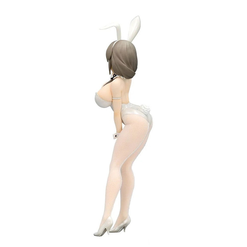 Angled front view of the White Pearl Version Uzaki figure, focusing on her playful pose and expressive facial features