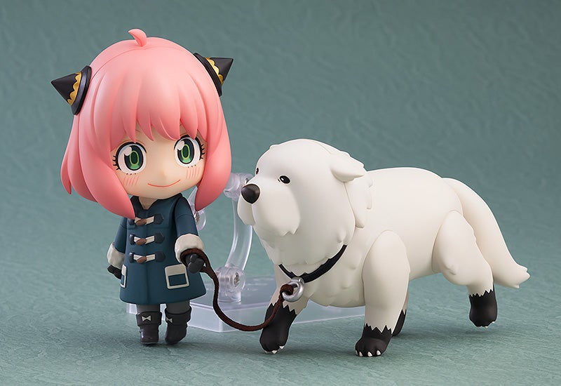 Bond Forger figure box packaging front view