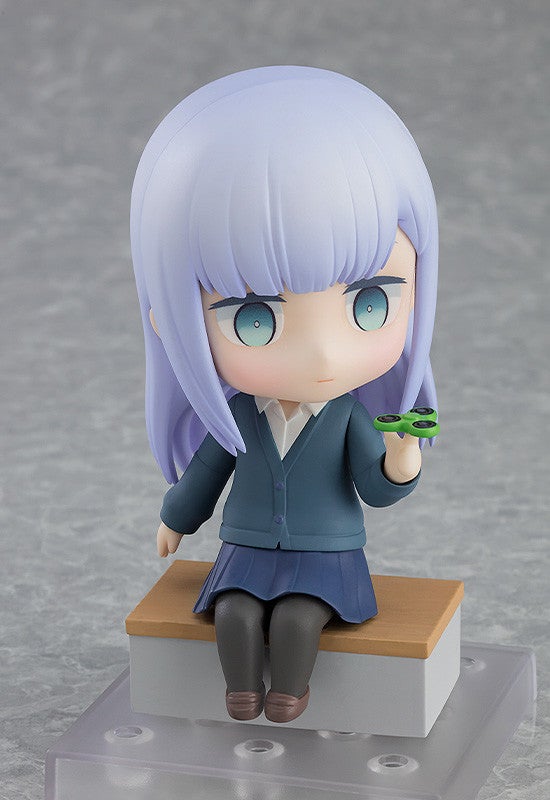 Close-up of accessories included with Reina Aharen Nendoroid