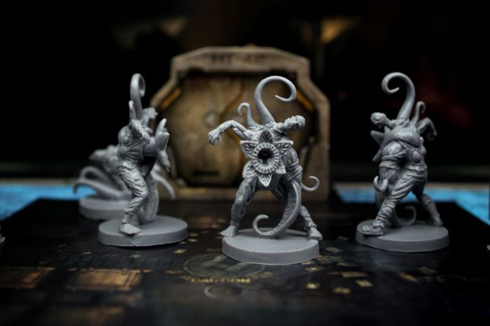 Alone Core Game - Good Games