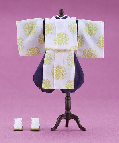 Nendoroid Doll Fox Kannushi Rei kimono outfit with white floral pattern indigo hakama and white socks