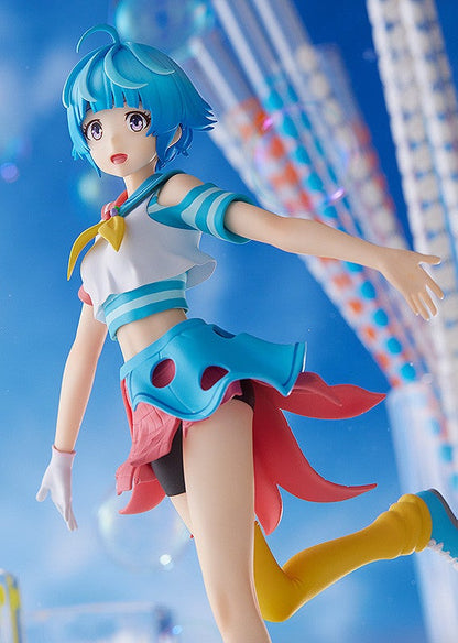 Side view of Uta holding her hat, standing confidently