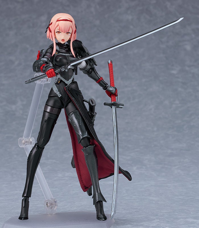 Figma Samurai crouching with sword in combat stance