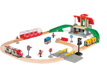 BRIO - Central Station Set 37 Pieces