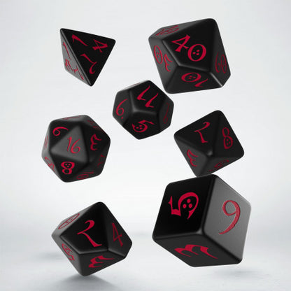 Classic RPG Black & red Dice Set (7) - Good Games