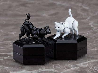 Back view of XXII-tanio Atr highlighting mechanical details and joints