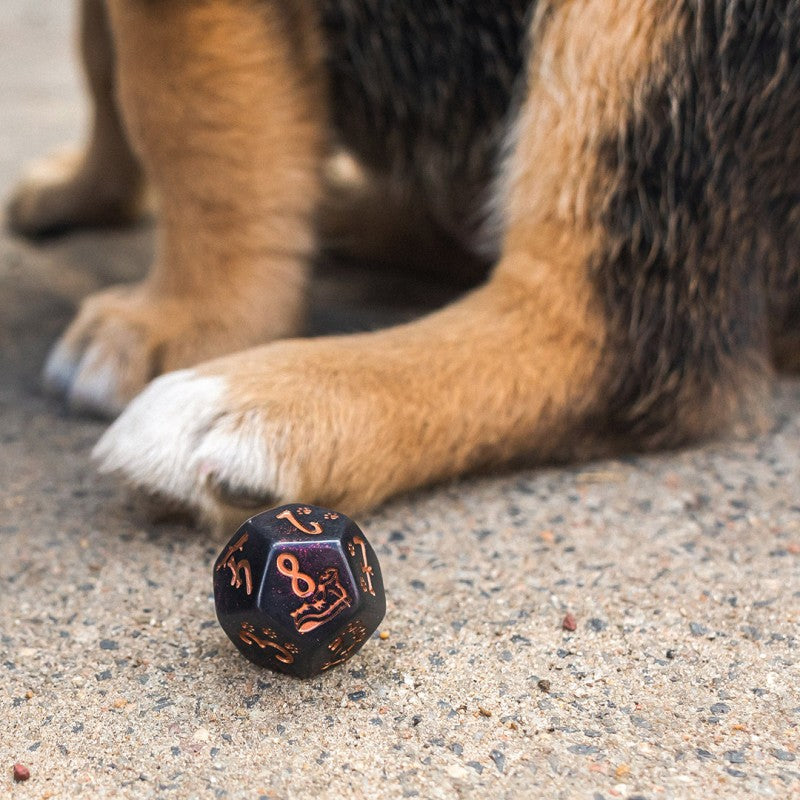 Q Workshop - Dogs Dice Set - Luna Dice Set 7 - Good Games