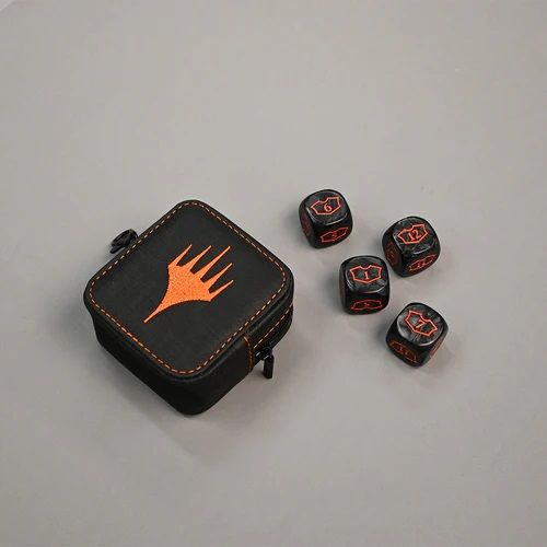 Ultra Pro: Mythic Edition Loyalty Dice and Case