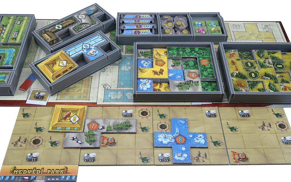 Full Barenpark setup using the insert, ready for gameplay