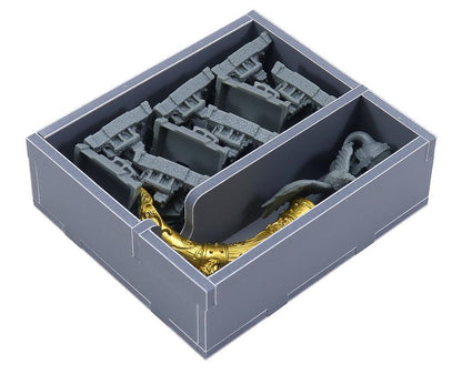 Cards organized in dedicated slots within the insert