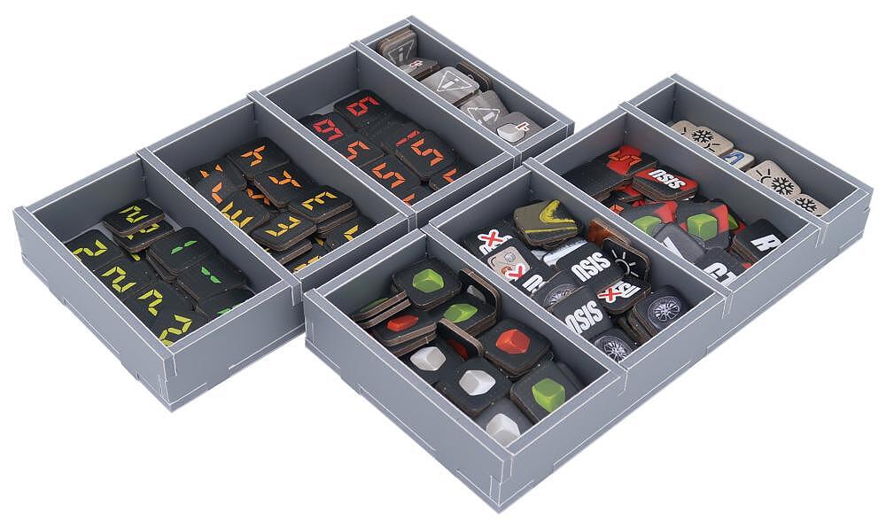 Folded Space insert organizer for Rallyman Dirt with game tokens arranged