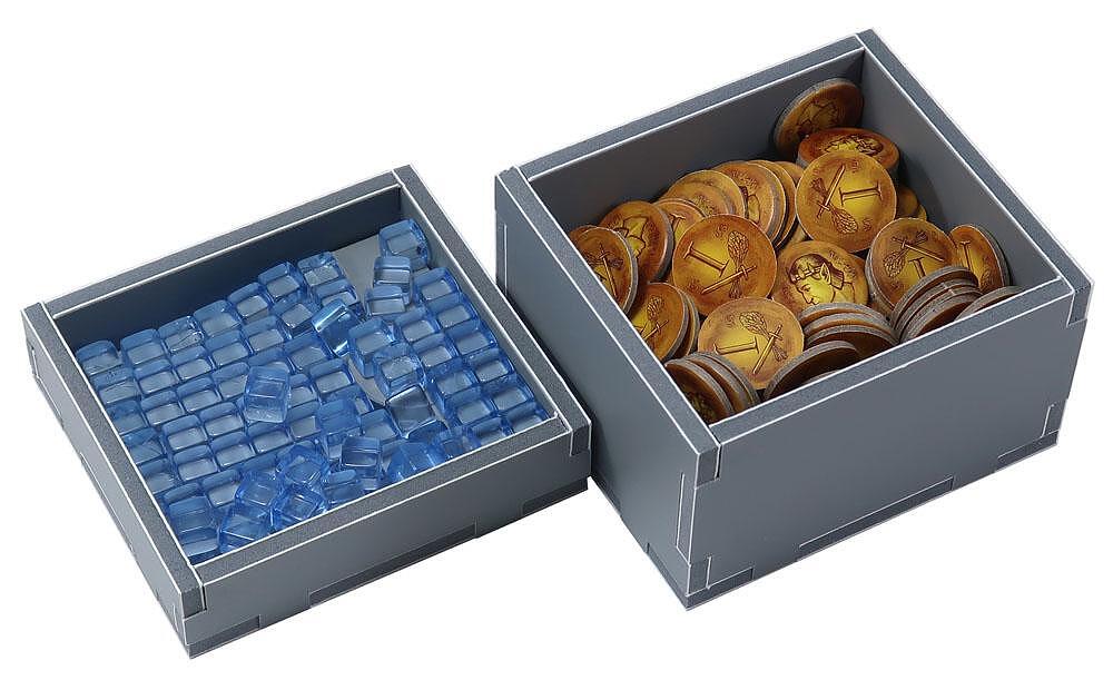 Folded Space Roll Player organizer insert with cards and dice inside