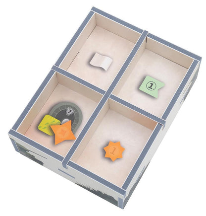 Complete view of the insert fully loaded with game components