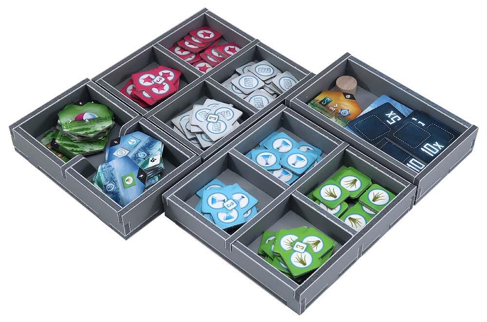 Game components neatly stored in the Folded Space insert for Underwater Cities
