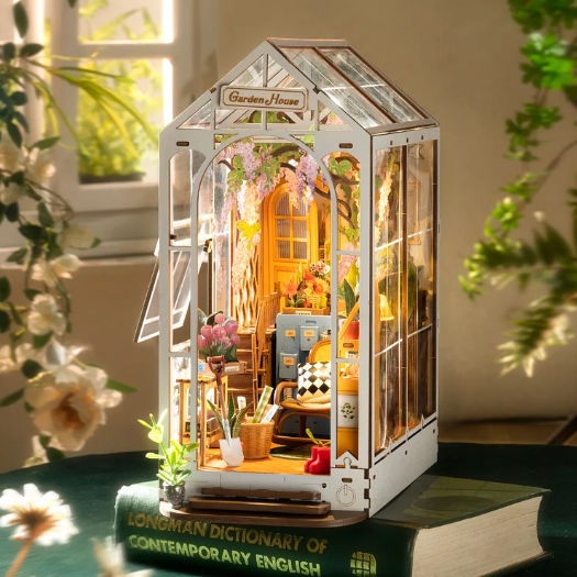 DIY Bookends Garden House - Good Games