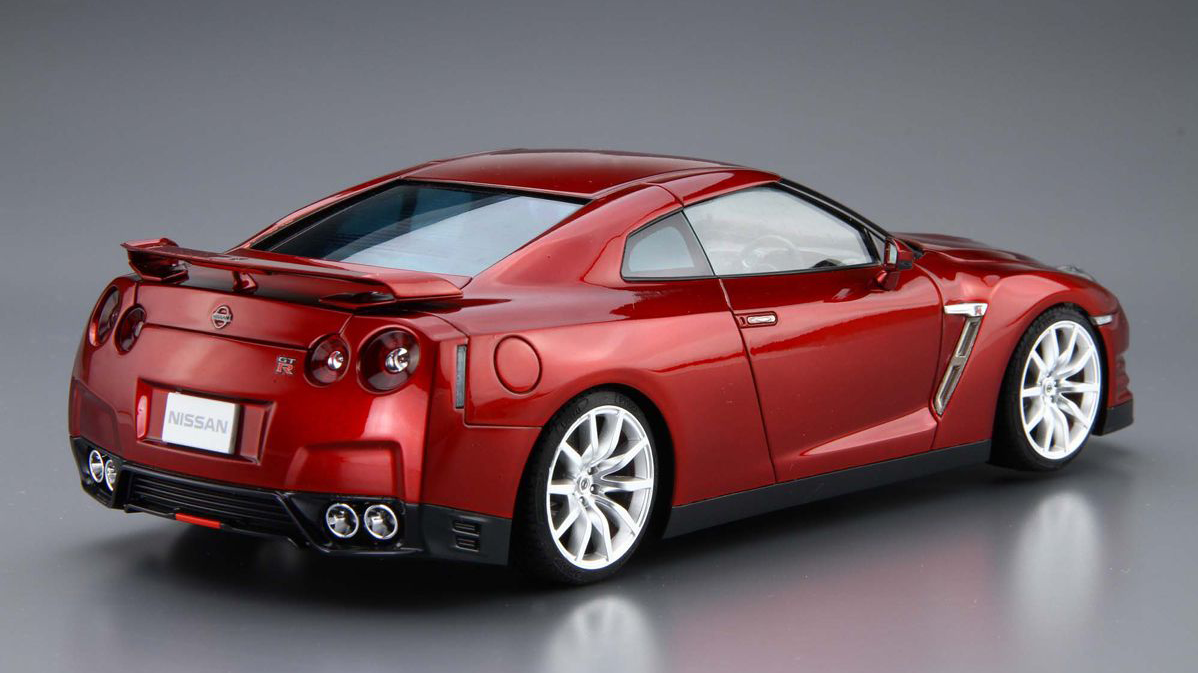 Rear view of detailed 1/24 GT-R scale model