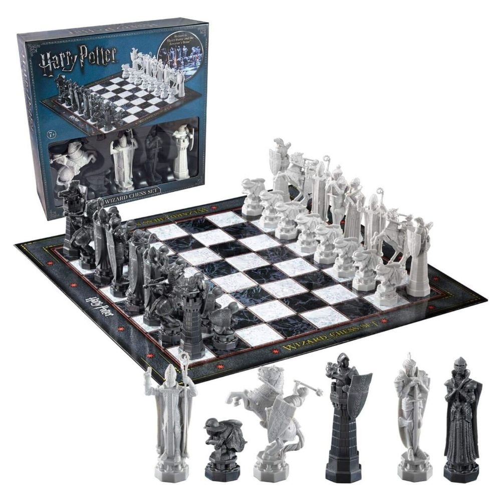 Harry Potter - Wizard Chess Set - Good Games