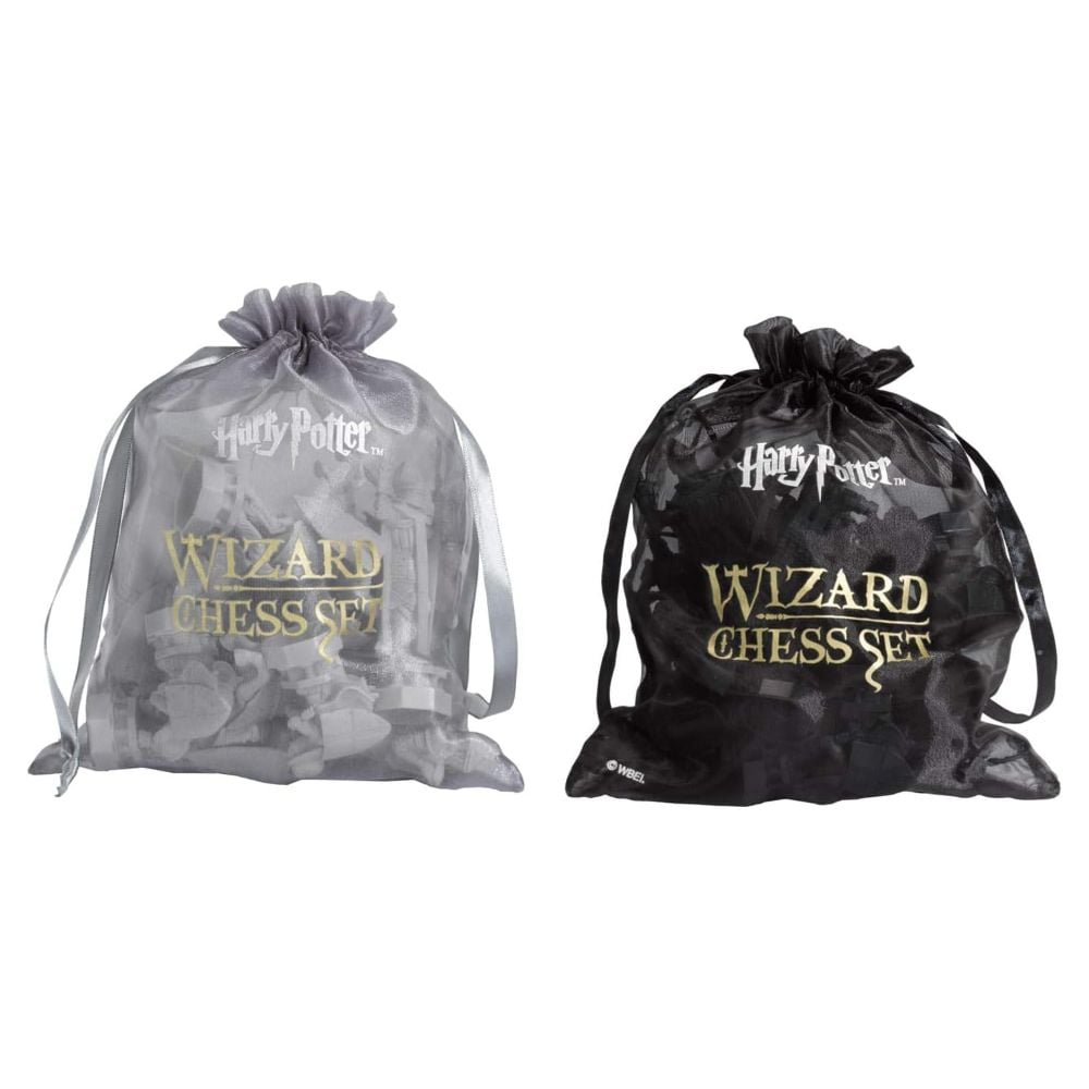 Harry Potter - Wizard Chess Set - Good Games