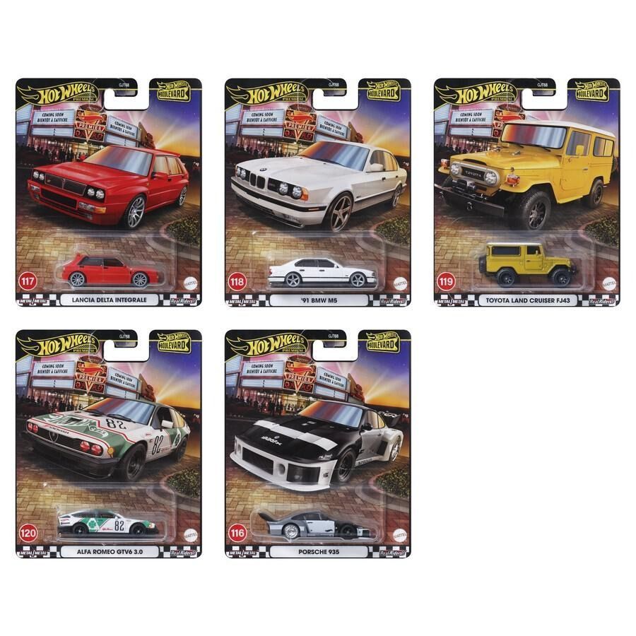 Hot Wheels Boulevard Vehicle Assorted - Good Games