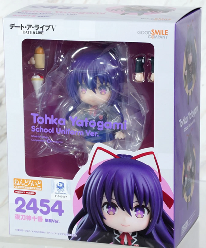 Collectible figure in box Nendoroid Date A Live Tohka Yatogami School Uniform Version featuring a chibi figure with purple hair