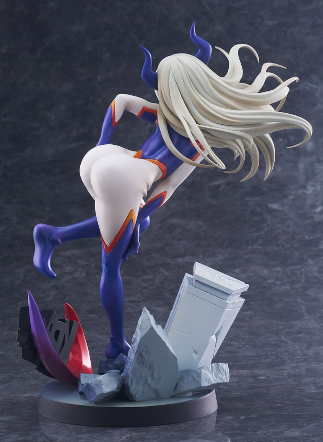 Yamato My Hero Academia figure with blue horns and white and purple costume posed on a broken concrete base