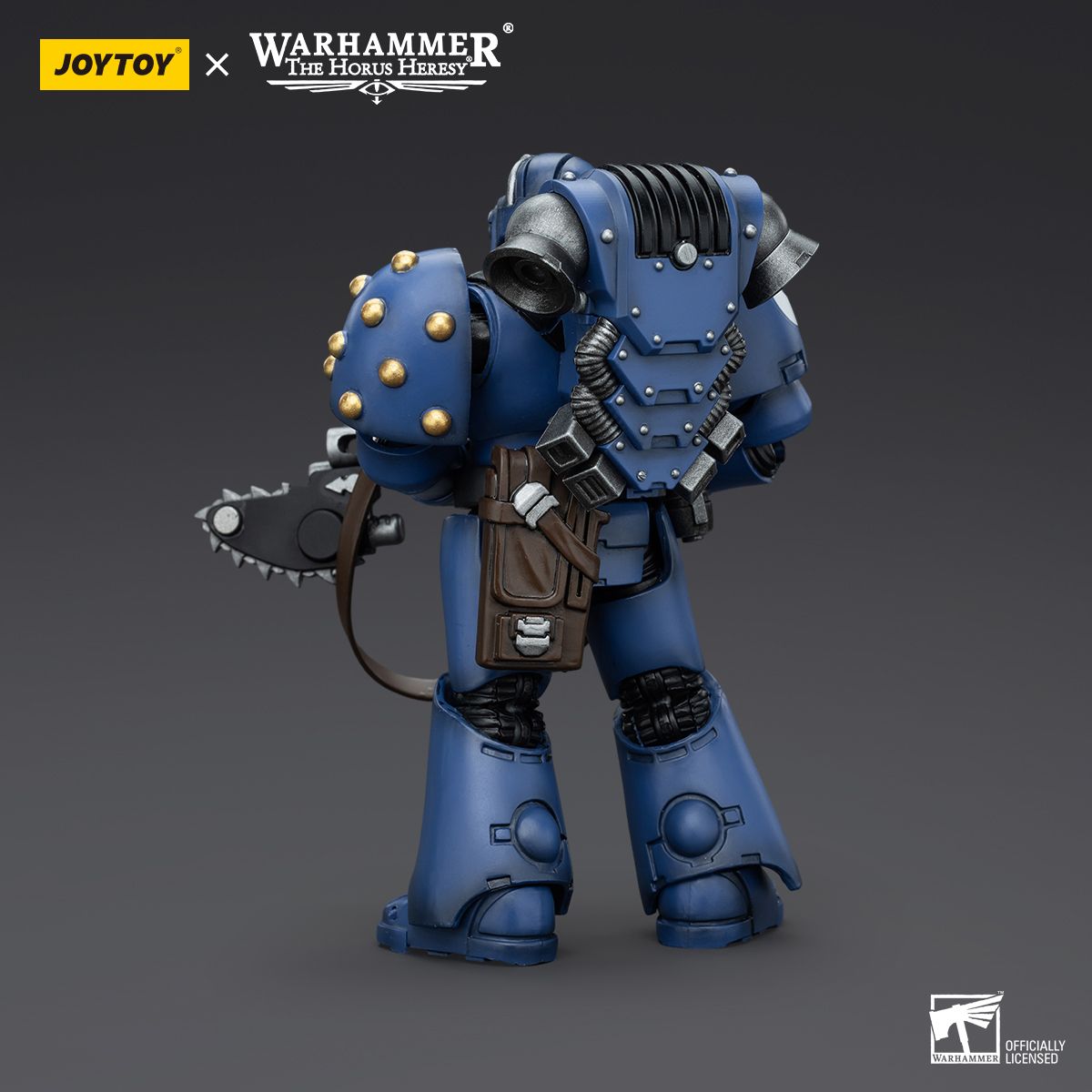 Warhammer Collectibles: 1/18 Scale Ultramarines MK VI Tactical Squad Legionary with Bolter - Good Games