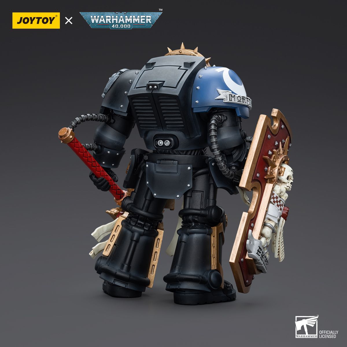 Warhammer Collectibles: 1/18 Scale Ultramarines Chaplain in Terminator Armour - Good Games